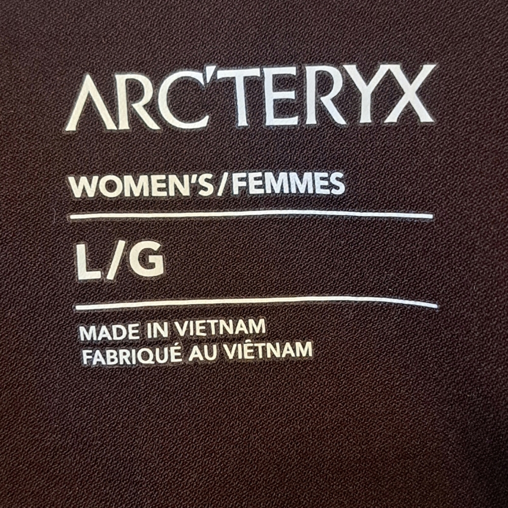 Arc'teryx Dark Brown Crewneck Sweater with Chest Pocket - Picture 2 of 3